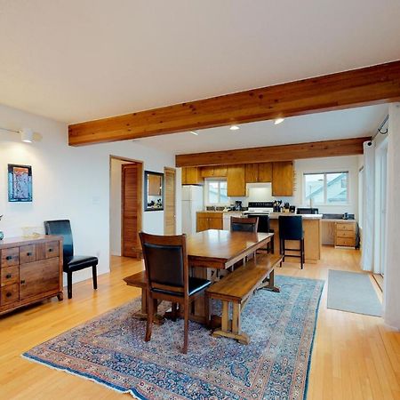 Newport'S Cypress Oceanview Home Luaran gambar
